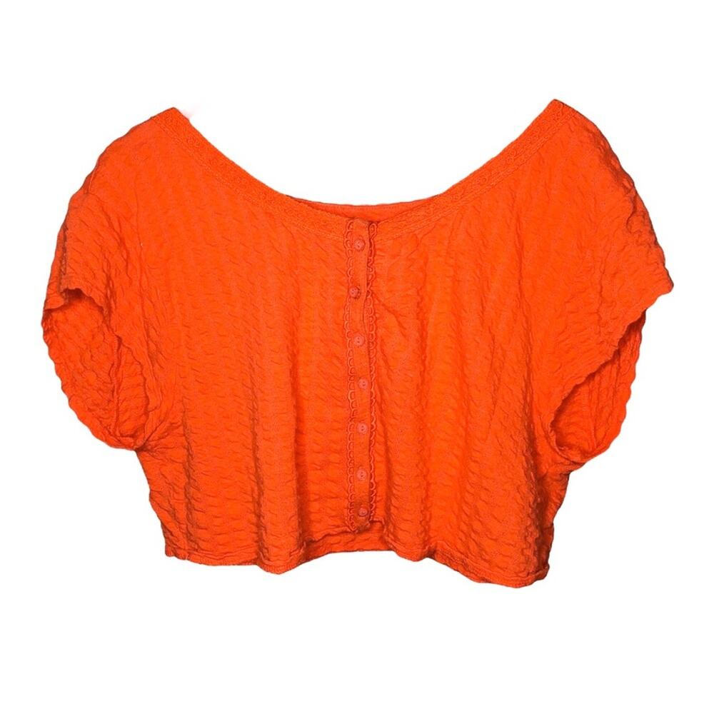 Urban Outfitters Devon Boxy Button Textured Cropped Top Size Small
